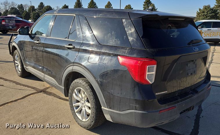image for item ES2626 2020 Ford Explorer SUV