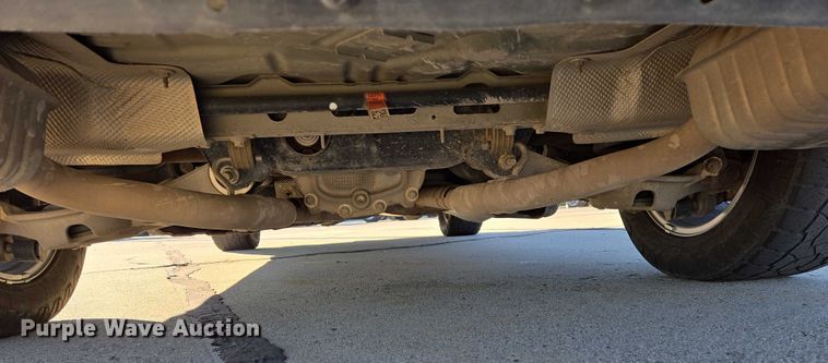 image for item ES2626 2020 Ford Explorer SUV