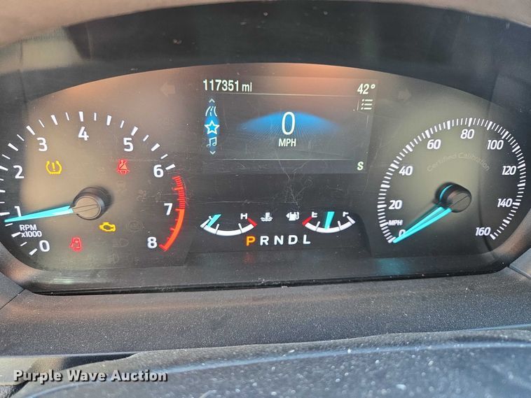 image for item ES2626 2020 Ford Explorer SUV