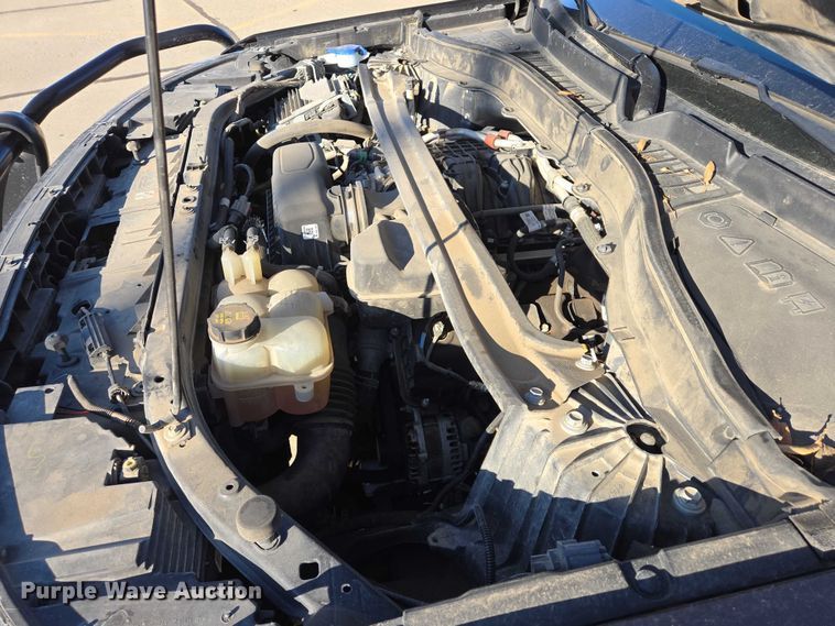 image for item ES2626 2020 Ford Explorer SUV