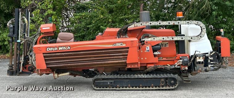 image for item ET3137 2005 Ditch Witch JT921 directional boring unit