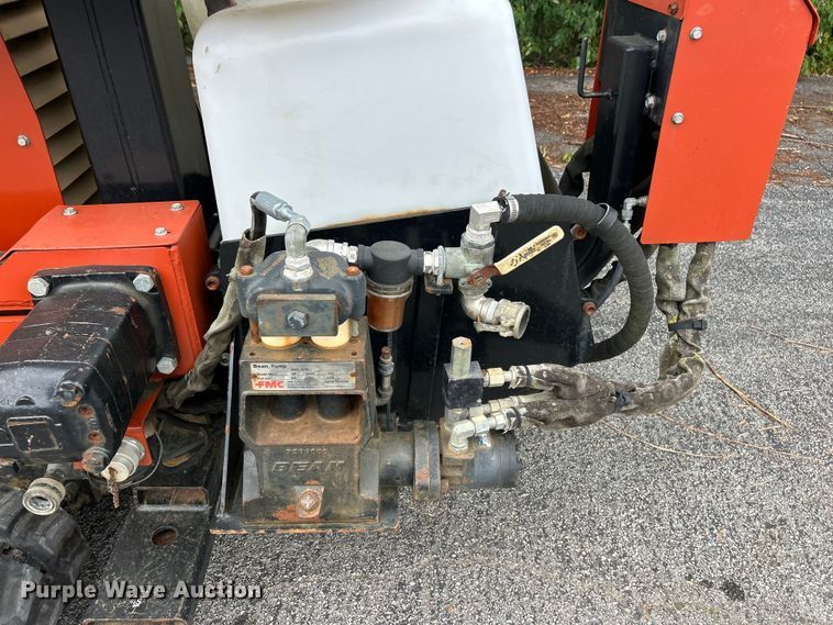 image for item ET3137 2005 Ditch Witch JT921 directional boring unit