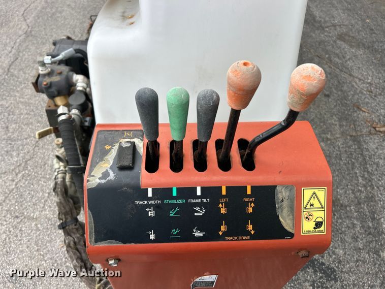 image for item ET3137 2005 Ditch Witch JT921 directional boring unit