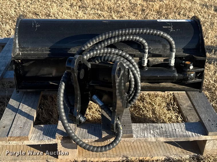 image for item ET4010 2024 GIYI mini excavator bucket