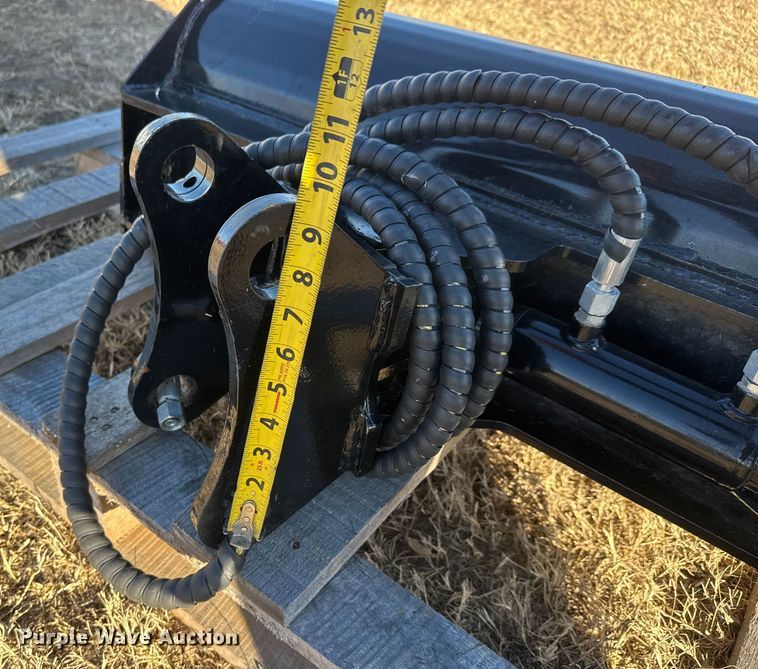 image for item ET4010 2024 GIYI mini excavator bucket