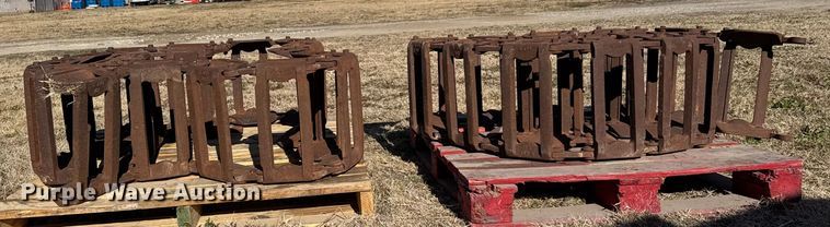 image for item ET4037 Case skid steer tracks