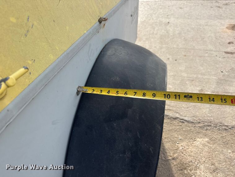 image for item ET4046 1997 LeRoi Q185DJ-E air compressor