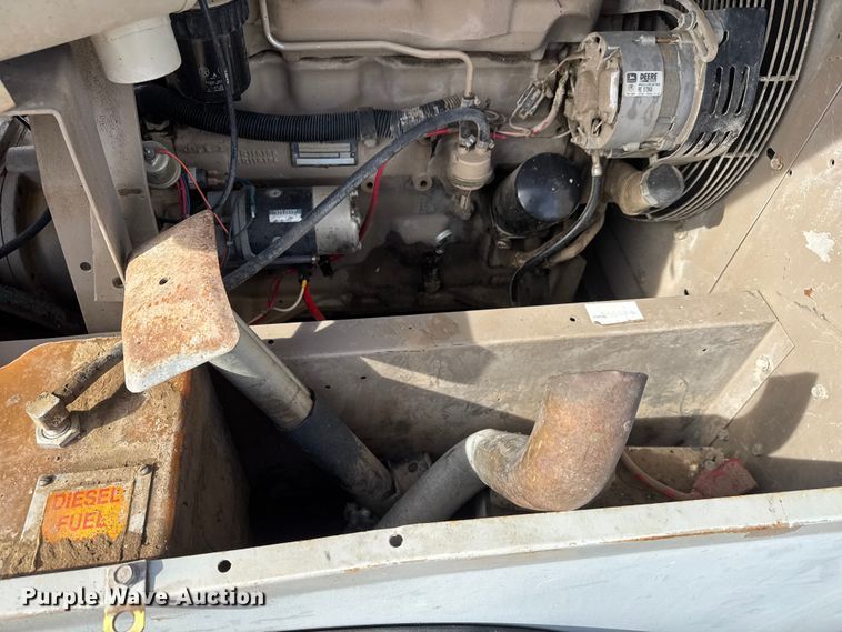 image for item ET4046 1997 LeRoi Q185DJ-E air compressor