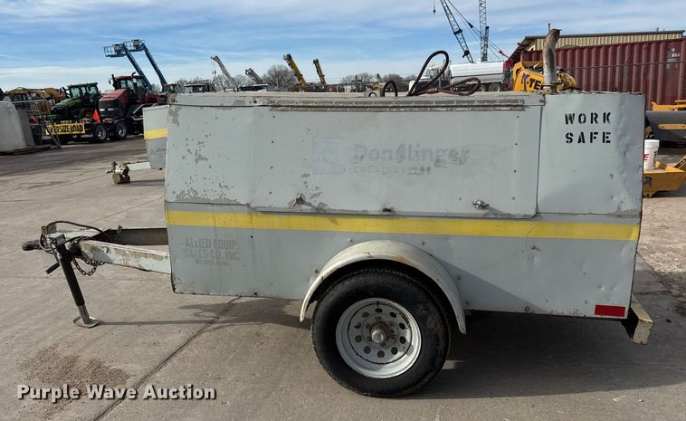 image for item ET4047 1994 LeRoi 185 air compressor