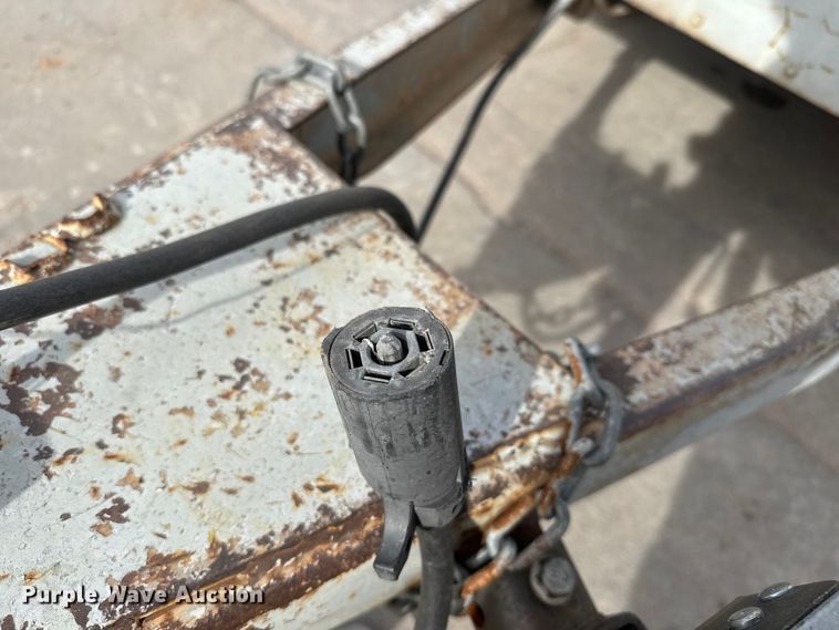 image for item ET4047 1994 LeRoi 185 air compressor