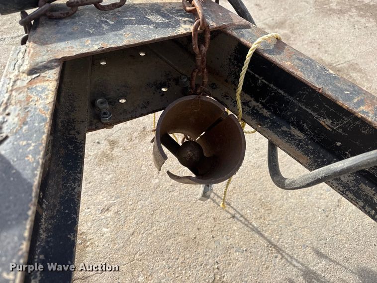 image for item ET4048 2002 CompAir LeRoi Q185DJ-E air compressor