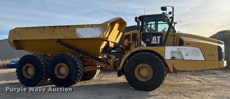 image for item ET4050 2012 Caterpillar 740B articulated haul truck