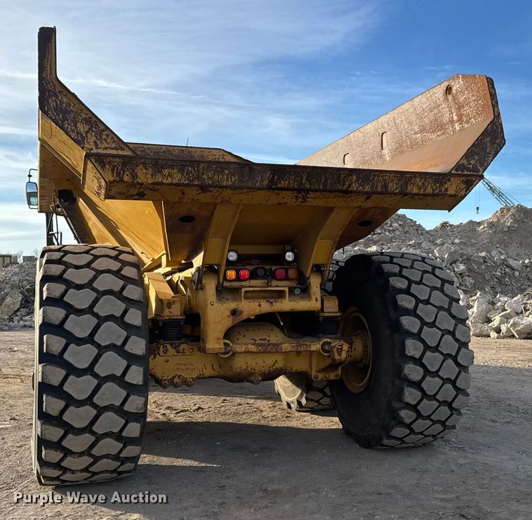 image for item ET4050 2012 Caterpillar 740B articulated haul truck
