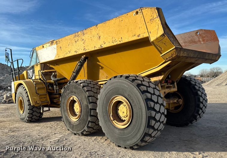 image for item ET4050 2012 Caterpillar 740B articulated haul truck