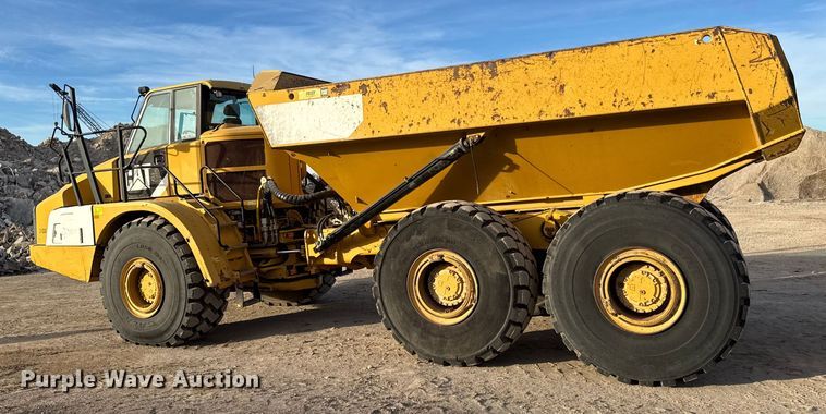 image for item ET4050 2012 Caterpillar 740B articulated haul truck