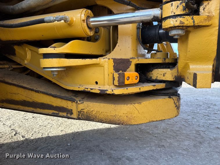 image for item ET4050 2012 Caterpillar 740B articulated haul truck