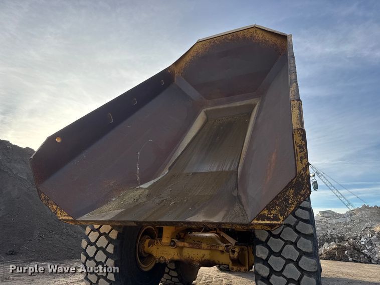 image for item ET4050 2012 Caterpillar 740B articulated haul truck