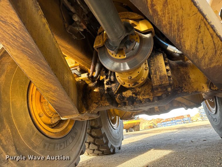 image for item ET4050 2012 Caterpillar 740B articulated haul truck