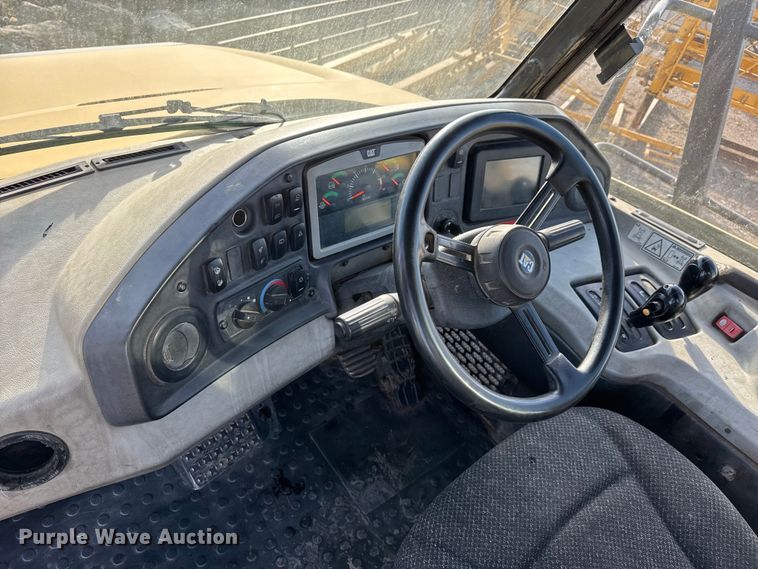 image for item ET4050 2012 Caterpillar 740B articulated haul truck