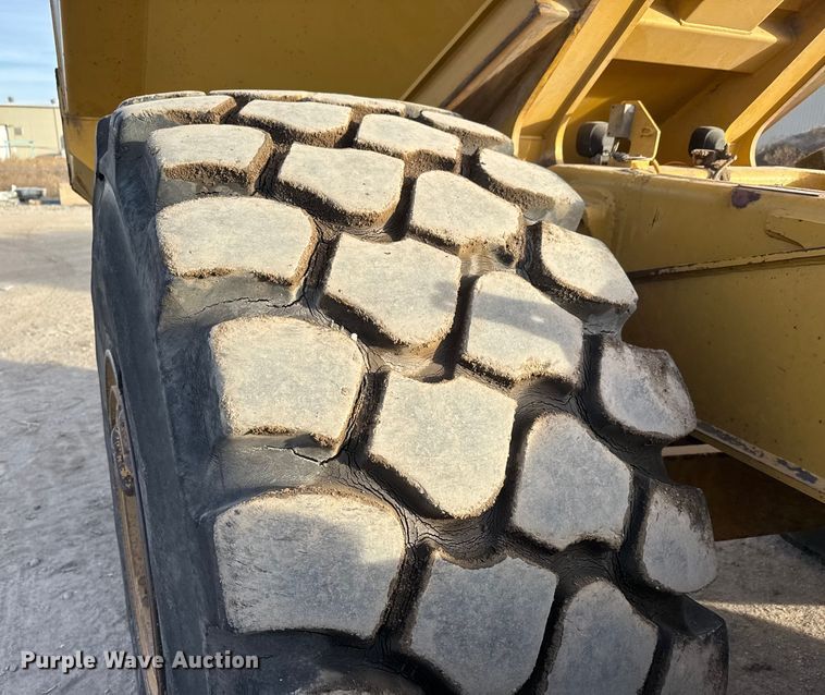 image for item ET4050 2012 Caterpillar 740B articulated haul truck