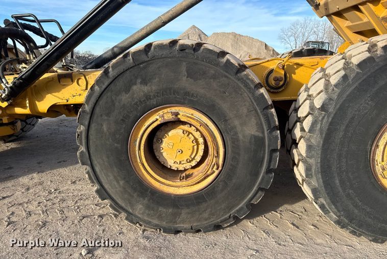 image for item ET4050 2012 Caterpillar 740B articulated haul truck