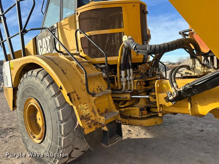 image for item ET4051 2012 Caterpillar 740B articulated haul truck
