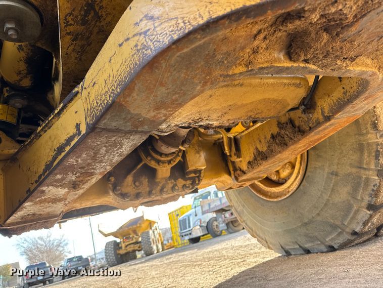 image for item ET4051 2012 Caterpillar 740B articulated haul truck