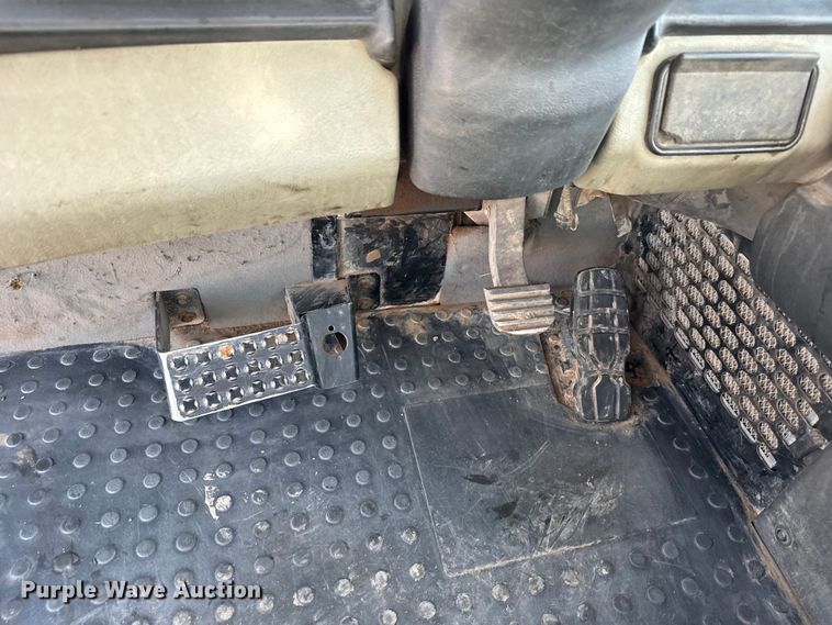 image for item ET4051 2012 Caterpillar 740B articulated haul truck