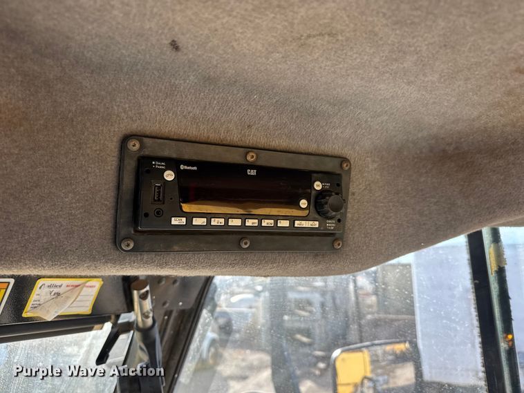 image for item ET4051 2012 Caterpillar 740B articulated haul truck