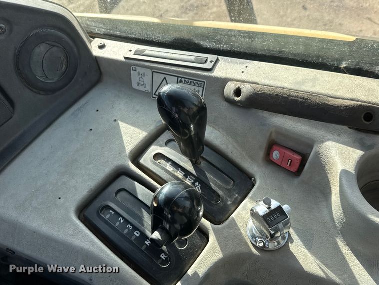 image for item ET4051 2012 Caterpillar 740B articulated haul truck