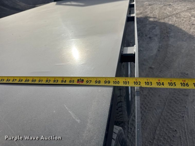 image for item ET4052 2006 Sterling L9500 crane truck