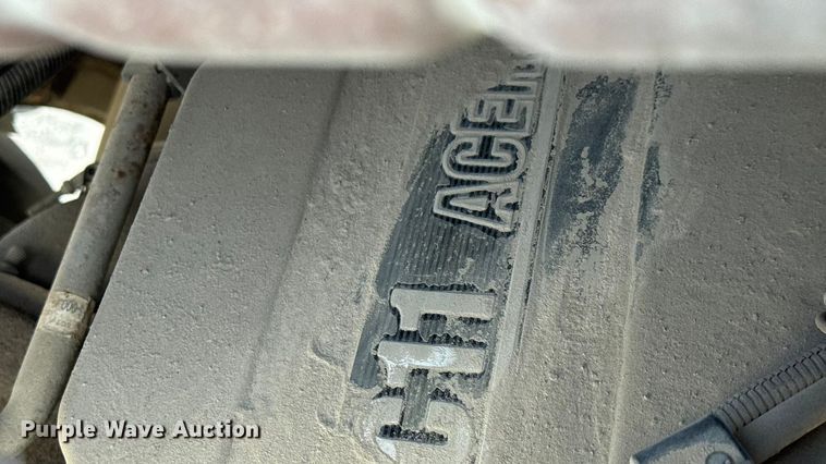 image for item ET4052 2006 Sterling L9500 crane truck