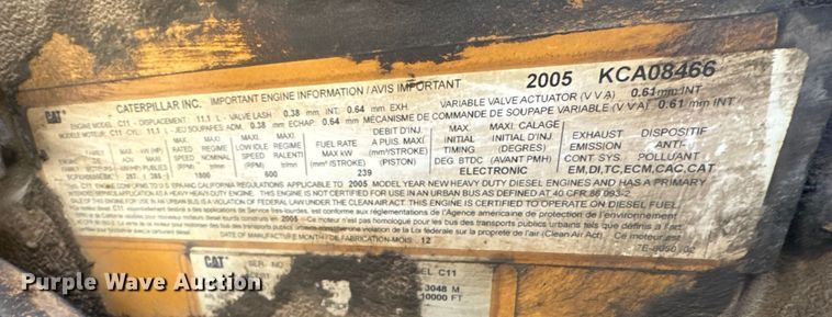 image for item ET4052 2006 Sterling L9500 crane truck