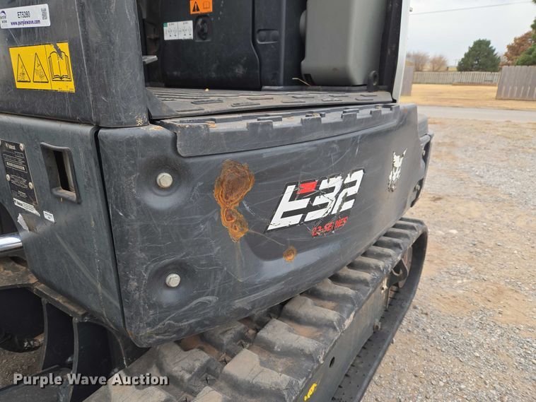 image for item ET5280 2022 Bobcat E32i mini excavator