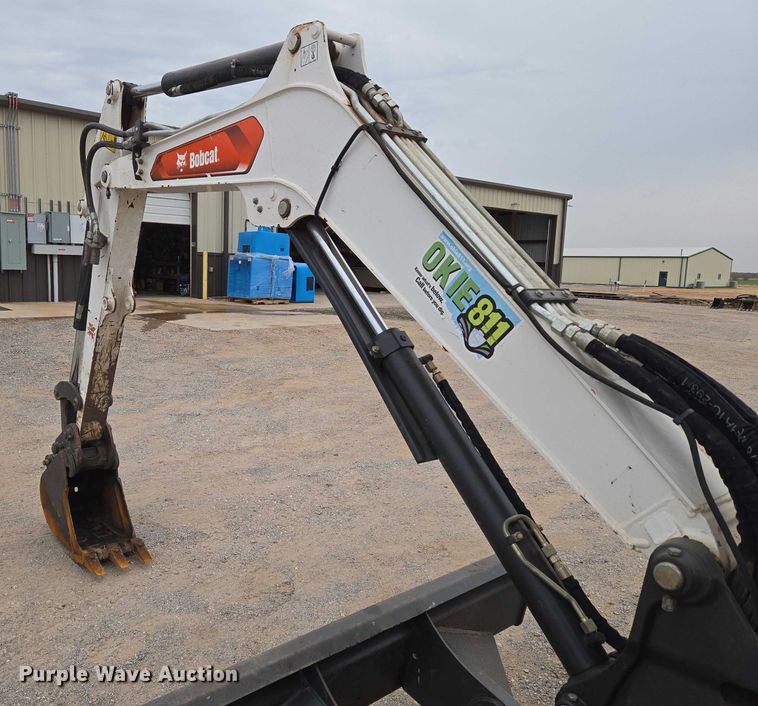 image for item ET5280 2022 Bobcat E32i mini excavator