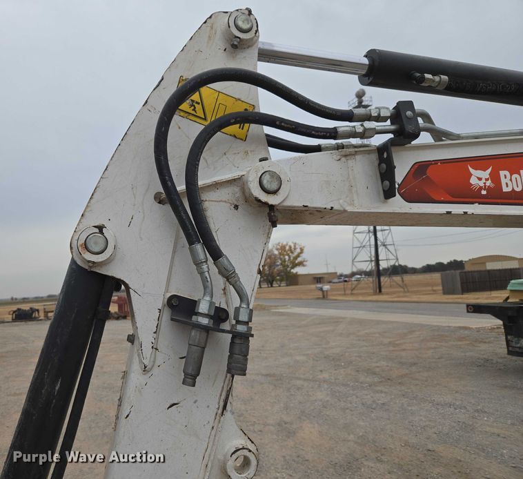 image for item ET5280 2022 Bobcat E32i mini excavator