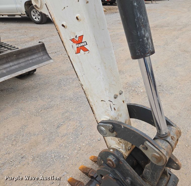 image for item ET5280 2022 Bobcat E32i mini excavator