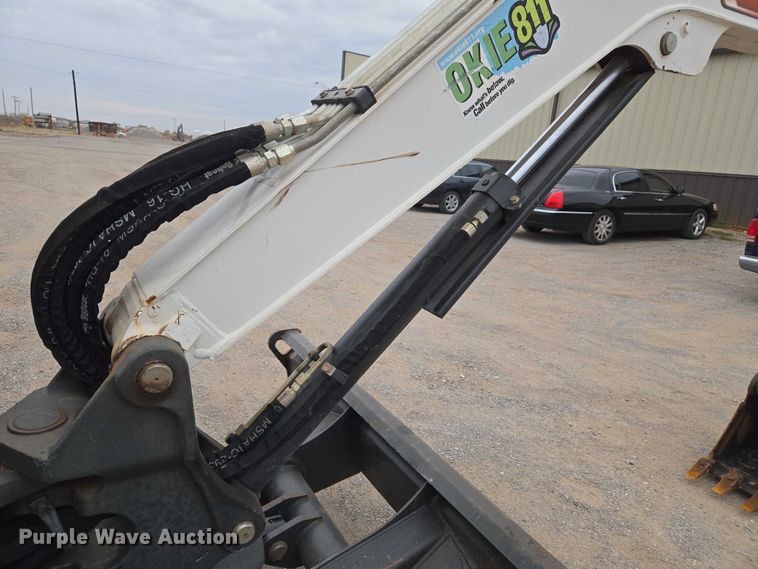 image for item ET5280 2022 Bobcat E32i mini excavator