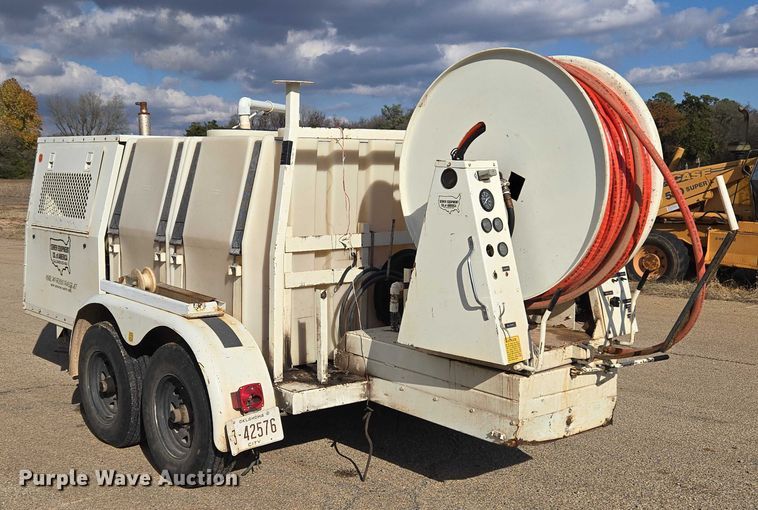 image for item ET5288 1996 Sewer Equipment CO.  sewer jetter trailer