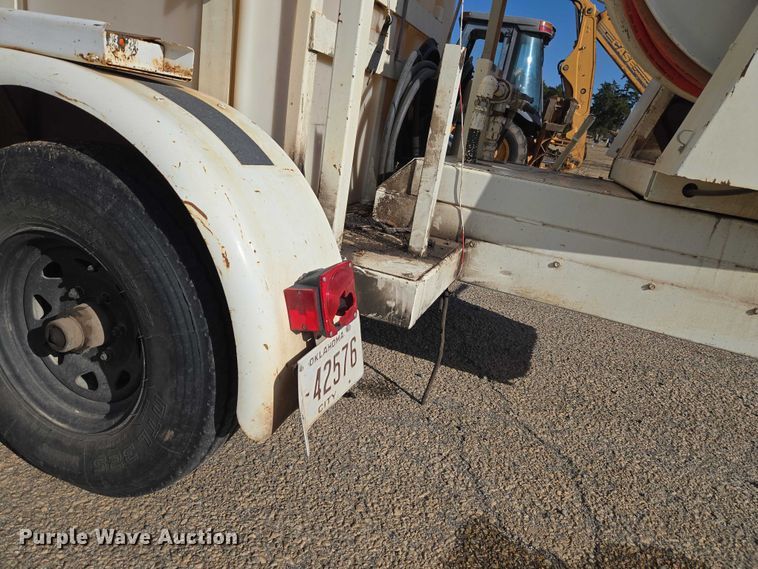 image for item ET5288 1996 Sewer Equipment CO.  sewer jetter trailer