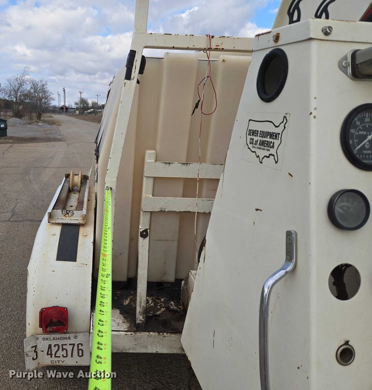 image for item ET5288 1996 Sewer Equipment CO.  sewer jetter trailer