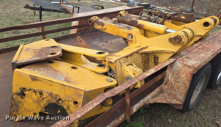 image for item ET5335 John Deere ripper attachment