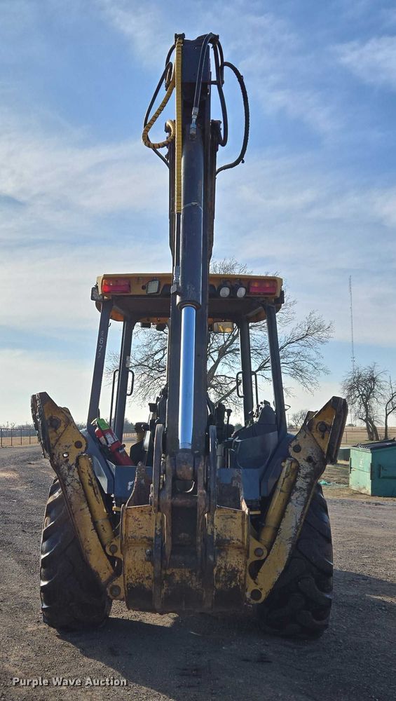 image for item ET5351 2008 John Deere 410J backhoe