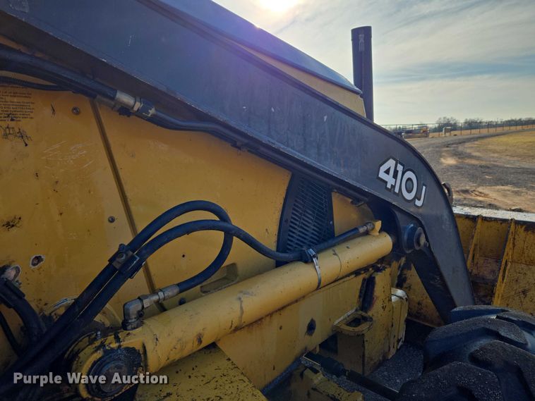 image for item ET5351 2008 John Deere 410J backhoe
