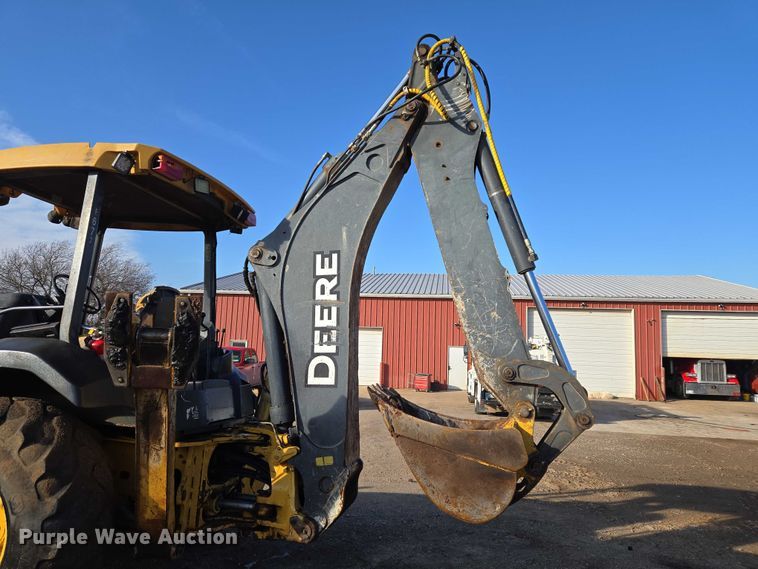 image for item ET5351 2008 John Deere 410J backhoe
