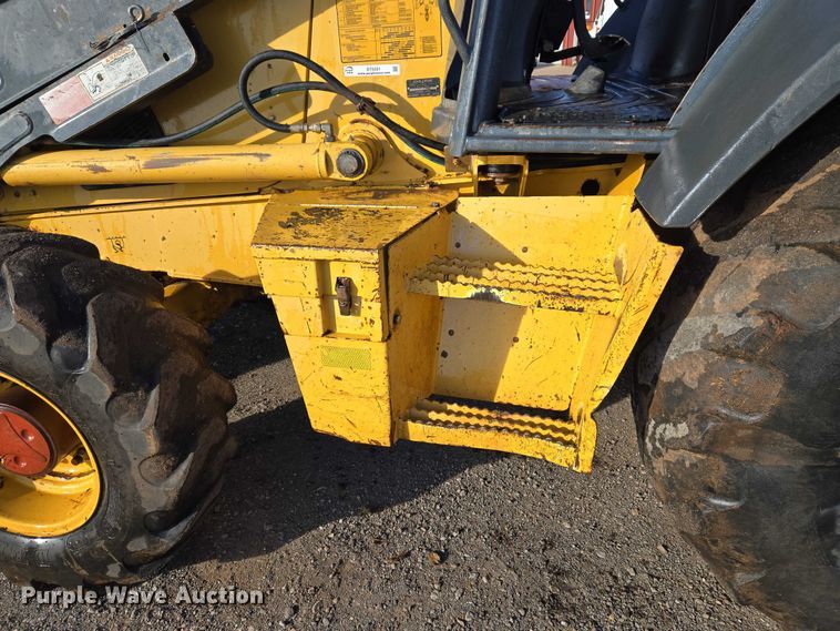 image for item ET5351 2008 John Deere 410J backhoe