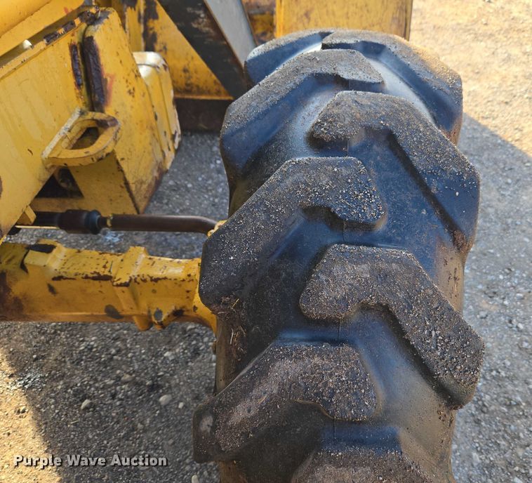 image for item ET5351 2008 John Deere 410J backhoe