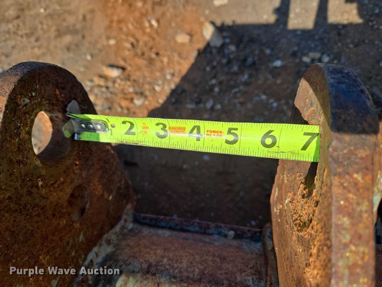 image for item ET5353 (4) backhoe buckets