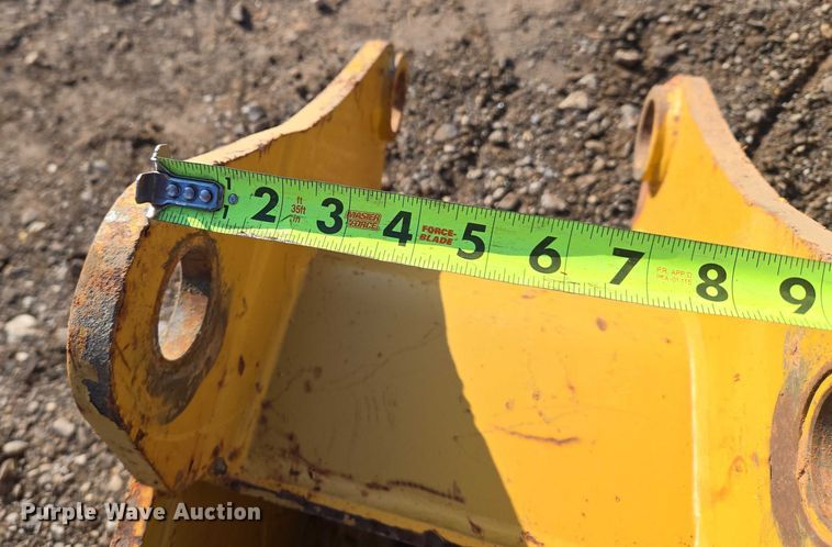 image for item ET5353 (4) backhoe buckets