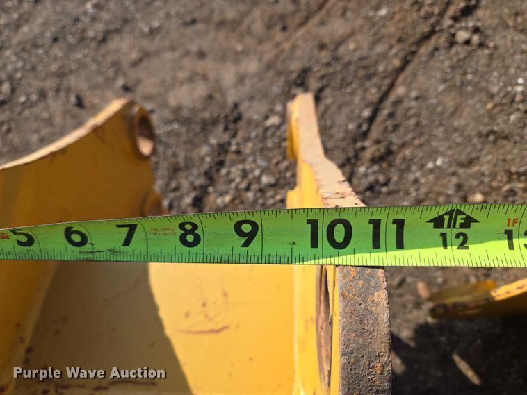 image for item ET5353 (4) backhoe buckets